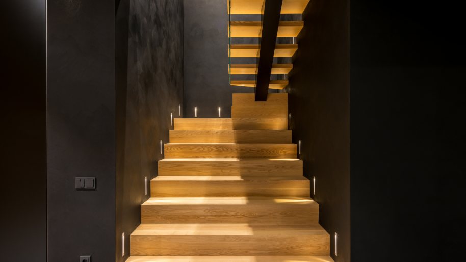 Crafting The Perfect Loft Staircase